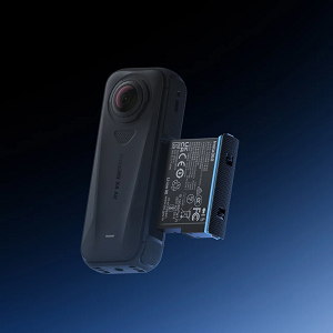 insta360-x4-air-battery-camera