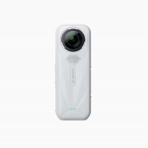 insta 360 X5 white back