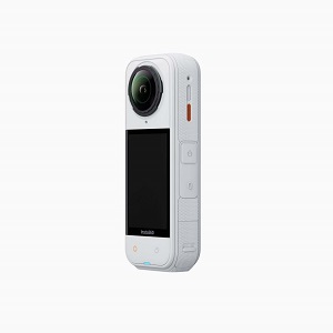 insta 360 X5 white  side
